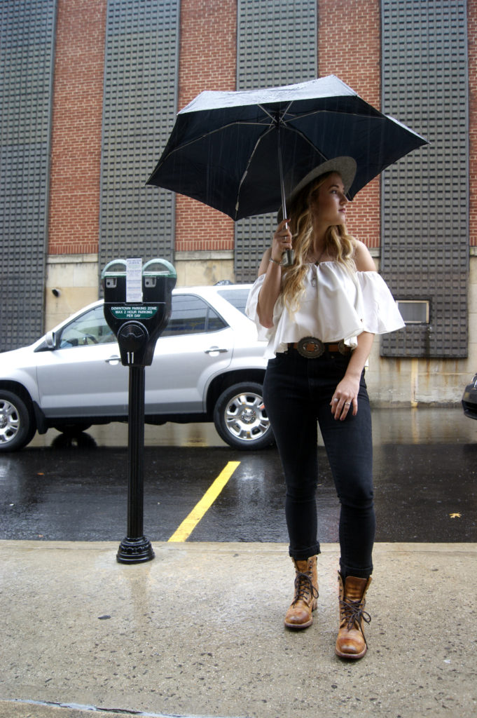 ALL IN THE DETAILS: A Far-Out Bohemian
