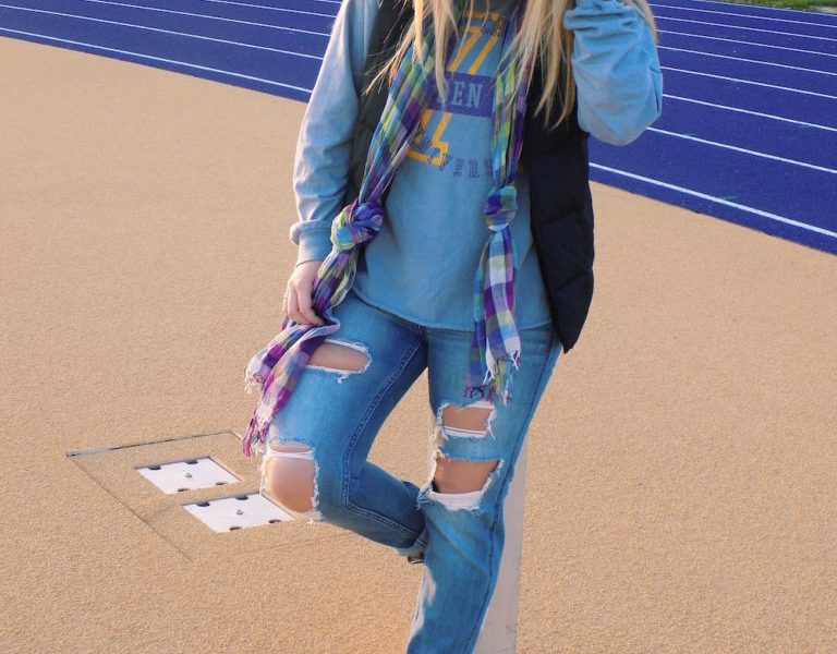 WHAT TO WEAR: Tailgating 101 1