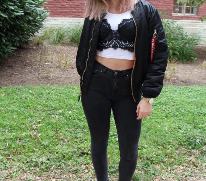 STYLE ADVICE OF THE WEEK: '90s Comeback 1