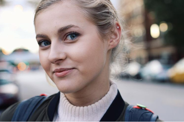 4 Parent Approved Makeup Looks To Try During The Holidays 1