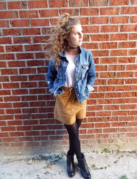 ALL IN THE DETAILS: Classic Rock Casual 1