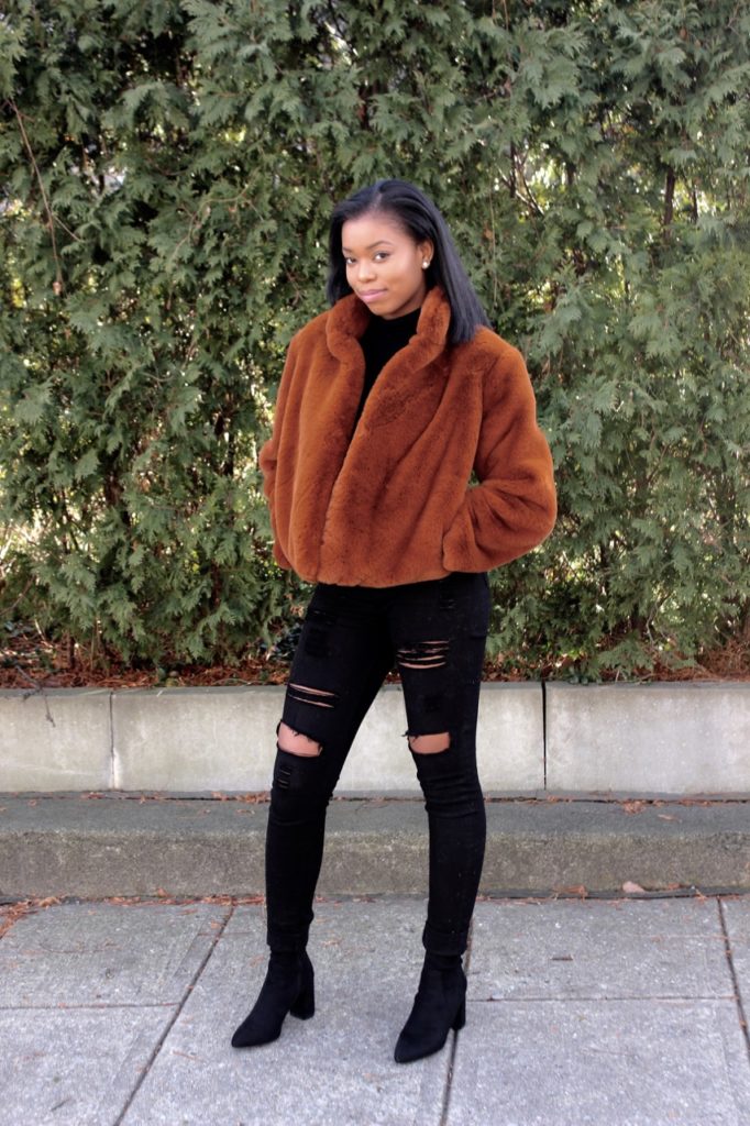 STYLE GURU BIO: Jacquelyn Greenfield STYLE GURU BIO: Jacquelyn Greenfield