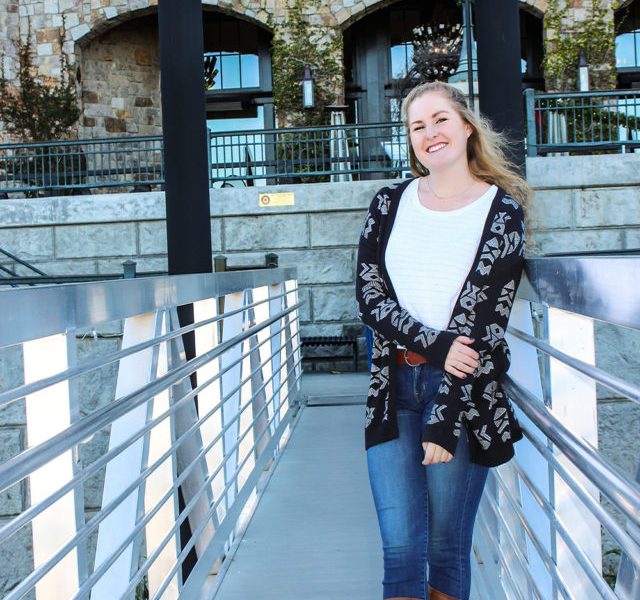 WHAT TO WEAR: The Natural Valley Girl 1