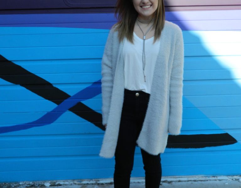 STYLE GURU BIO: Caitlin Swetlik 1
