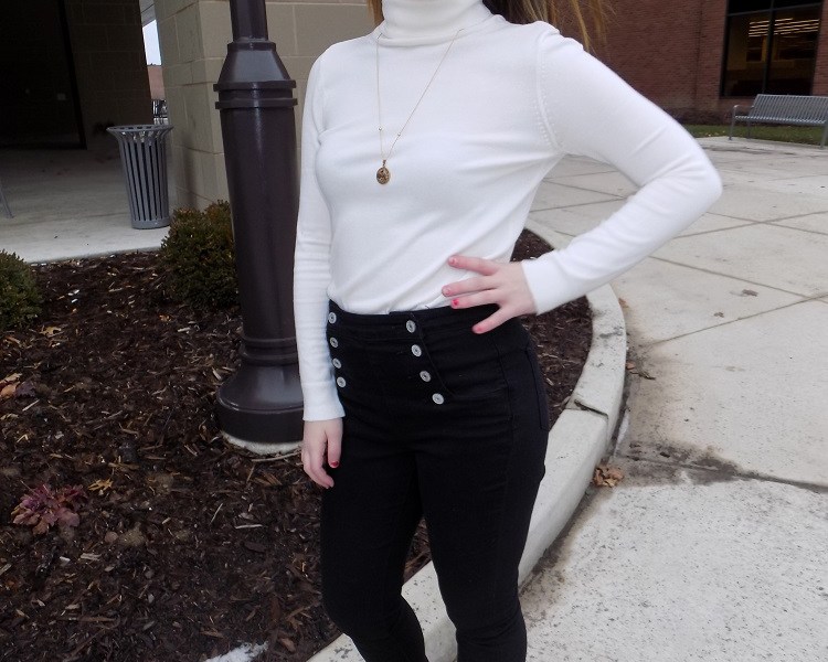 STYLE GURU BIO: Amanda Peterson 1