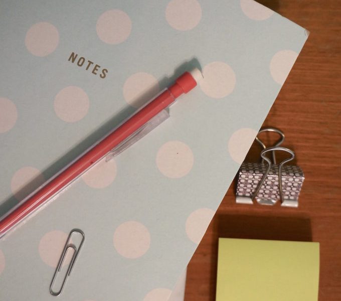 5 Must-Have Pieces to Slay Your Summer Internship 1