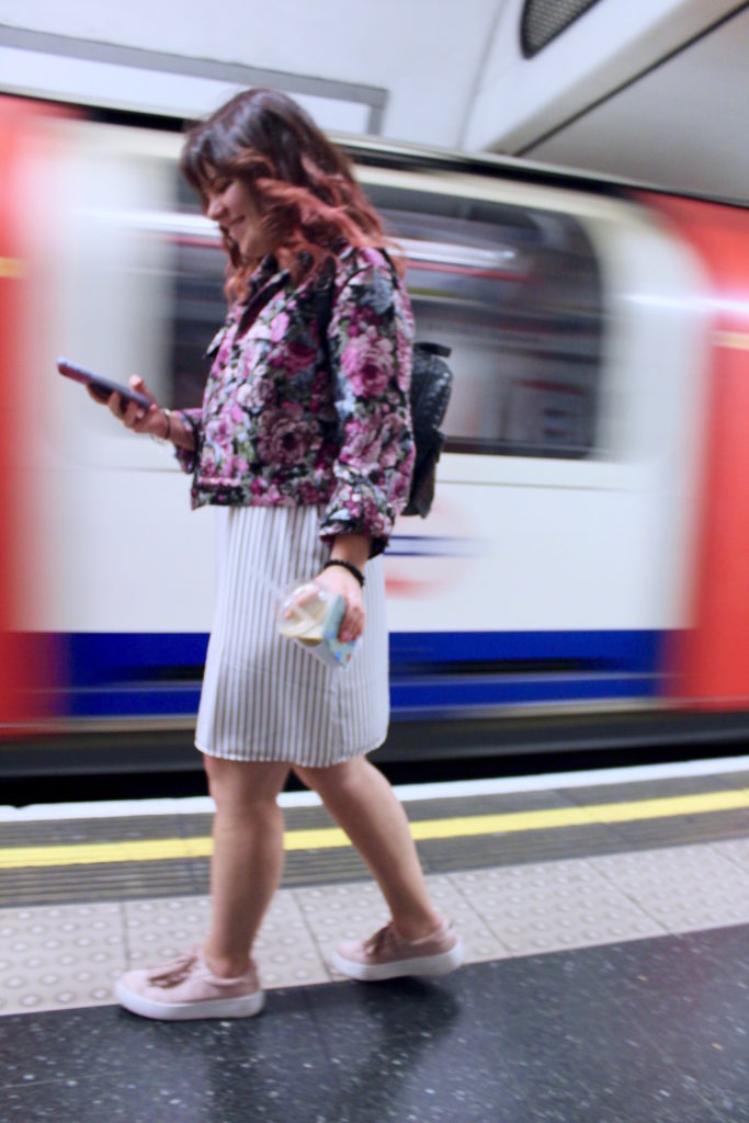 London Street Style: Trendy Practicality