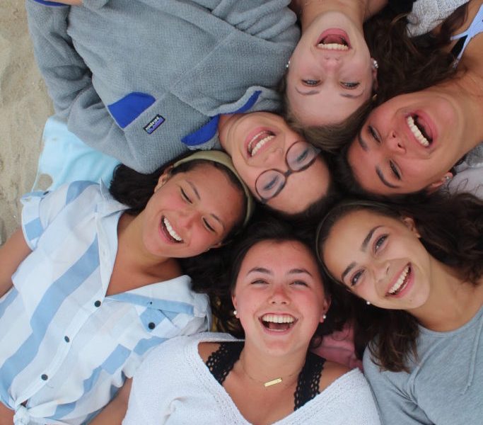6 Things You Seriously Cannot Go to the Beach Without 1
