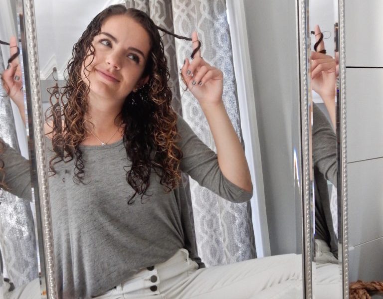 The Holy Grail for Girls with Curls 1