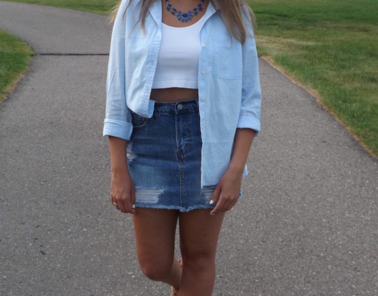 The Summer Blues—Embracing Monochrome in the Summer 1