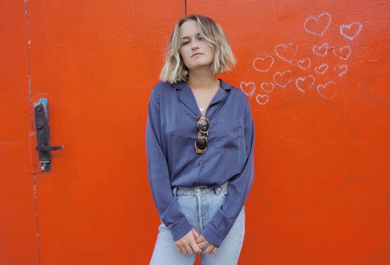 I Wore the Same Jeans For a Week and Lived To Tell About It