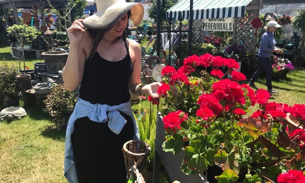 Blooming with Positivity—3 Ways to Make This the Best Summer Yet 1