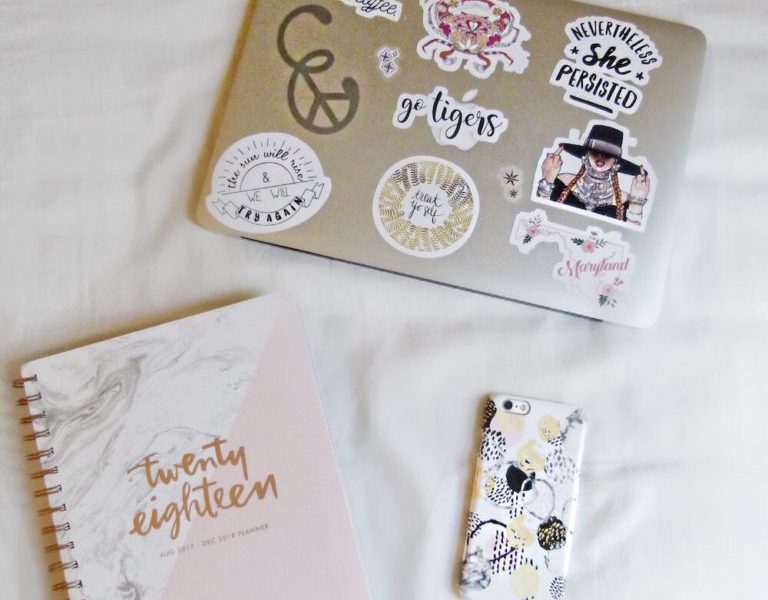 How to Stay Organized While Building Your Personal Brand 1