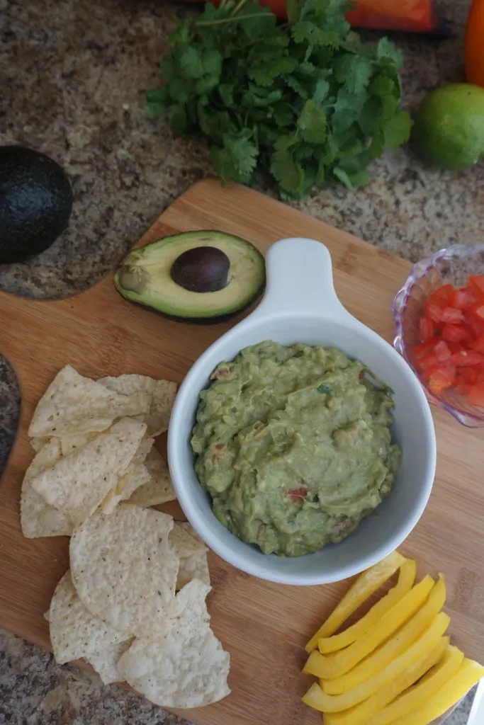 This Easy and Delicious Guacamole Recipe Will Impress Any Crowd