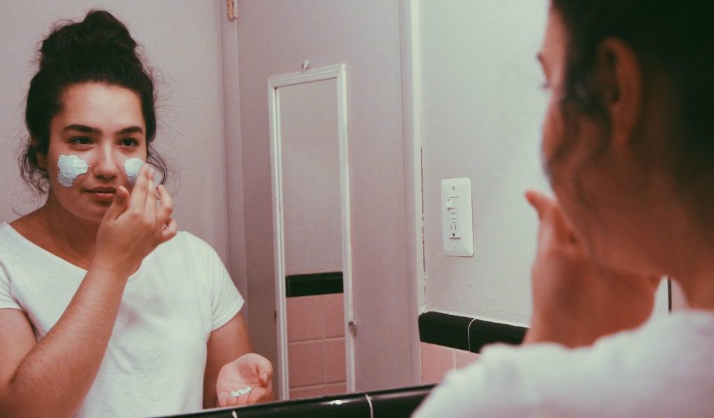 3 DIY Face Masks You Can Whip Up in Your Kitchen 1