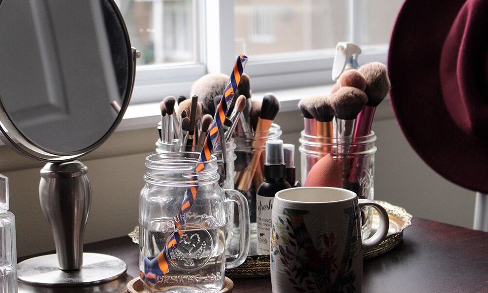 Have a Stress-Free Semester With These Easy Dorm Hacks 1