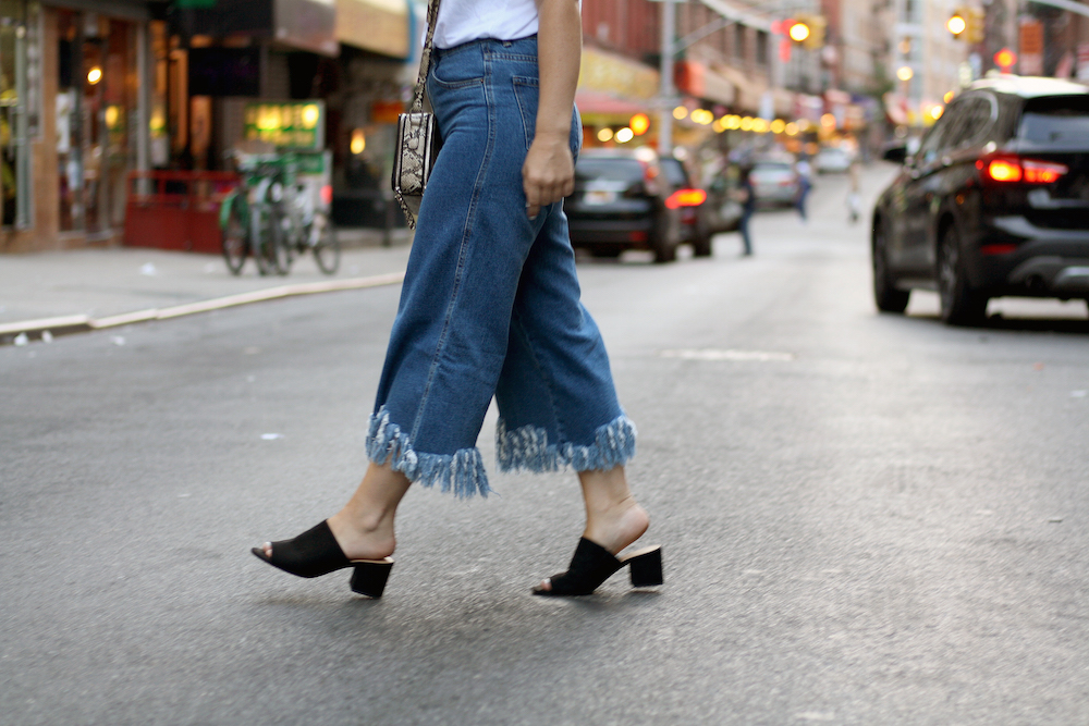 3 Ways to Spice Up a T-Shirt With Denim