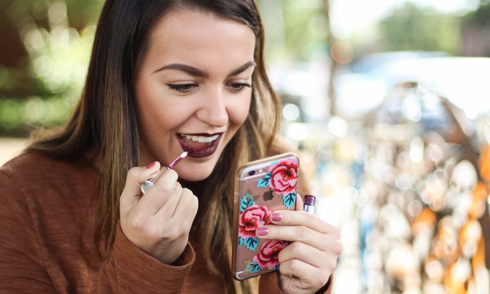 4 Easy Tricks To Speed Up Your Morning Beauty Routine 1