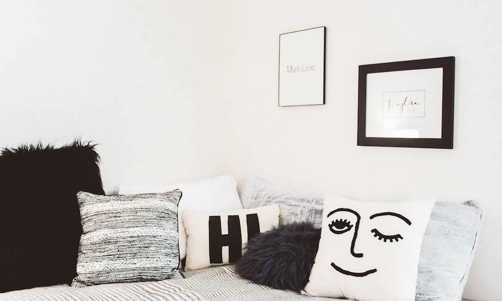 3 Ways to Make Your Dorm Cozier This Season 1
