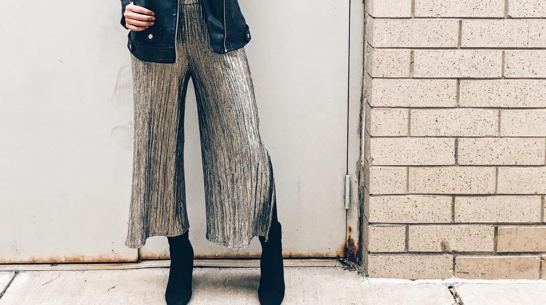 Your New Year’s Eve Outfit, Solved—No Sequins Required 1 sparkly pants