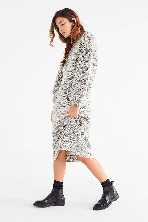 What to Wear When Hibernating This Winter 4