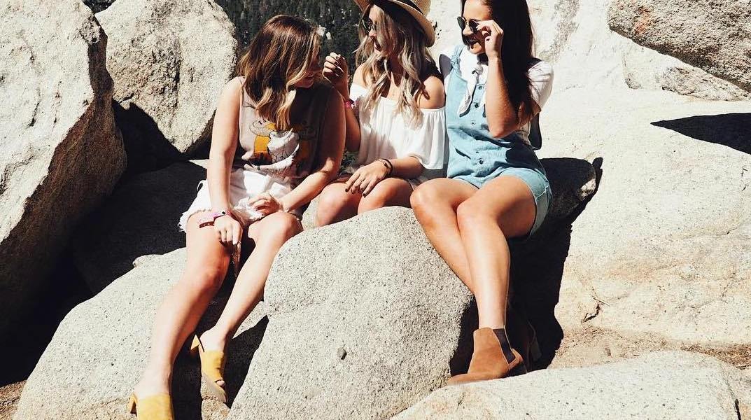 26 Best-Friend Bucket List Experiences You Need to Do 1 best friend bucket list