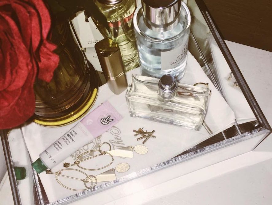 Genius DIY Vanity Organization Tips We’ve Learned From Instagram