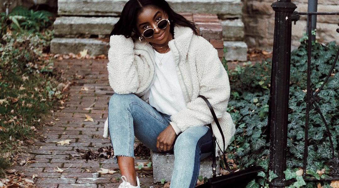 mixed whites sneaker outfit