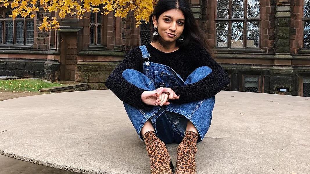 What to wear to a kickback.