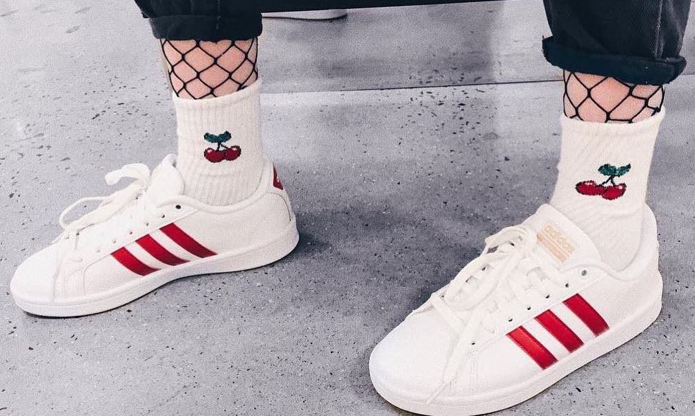 5 Outfits to Bookmark If You Love Adidas Sneakers 1 adidas