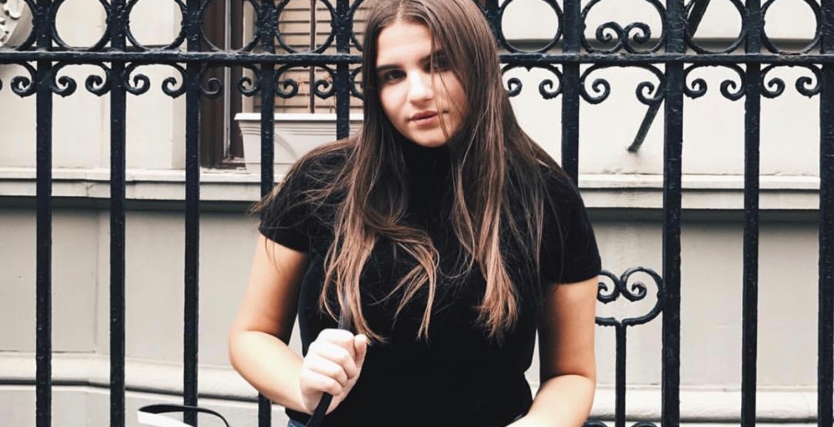6 Outfit Formulas to Try When You Just Want to Wear Your Favorite Pair of Jeans Again 1