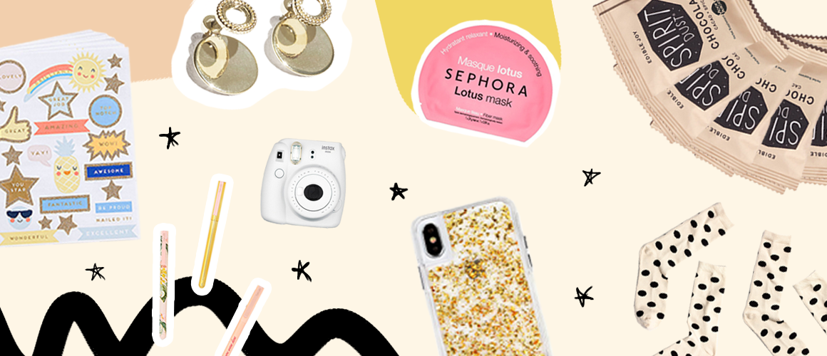 5 Care Package Ideas to Show Your Besties You Care 1 college care package ideas