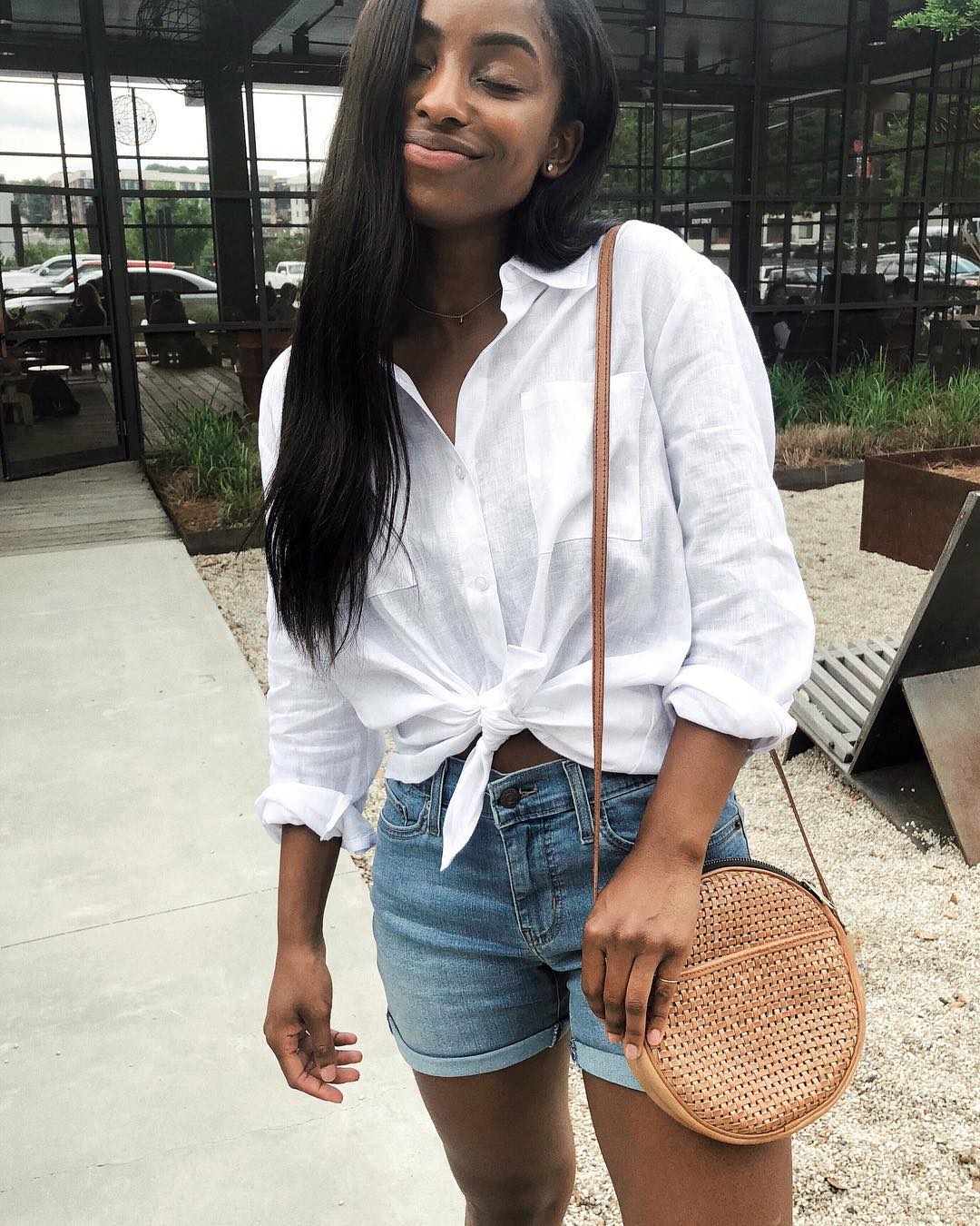 First Day of School Outfits That Don't Try Too Hard 6 Shirt and denim shorts look