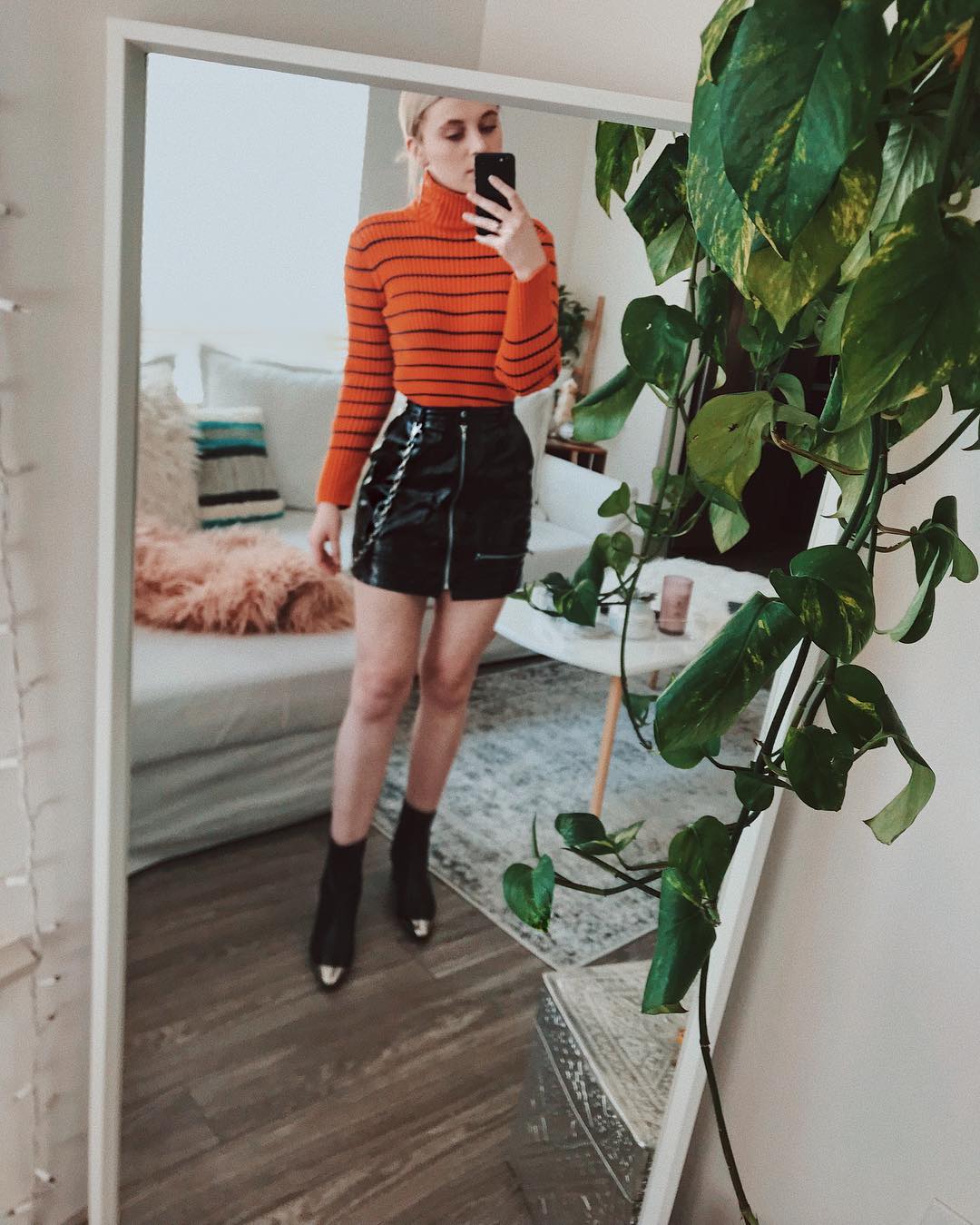 Fall Skirt Outfit Mini Skirt