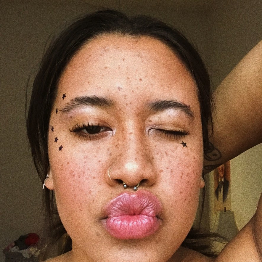 freckles and stars makeup look