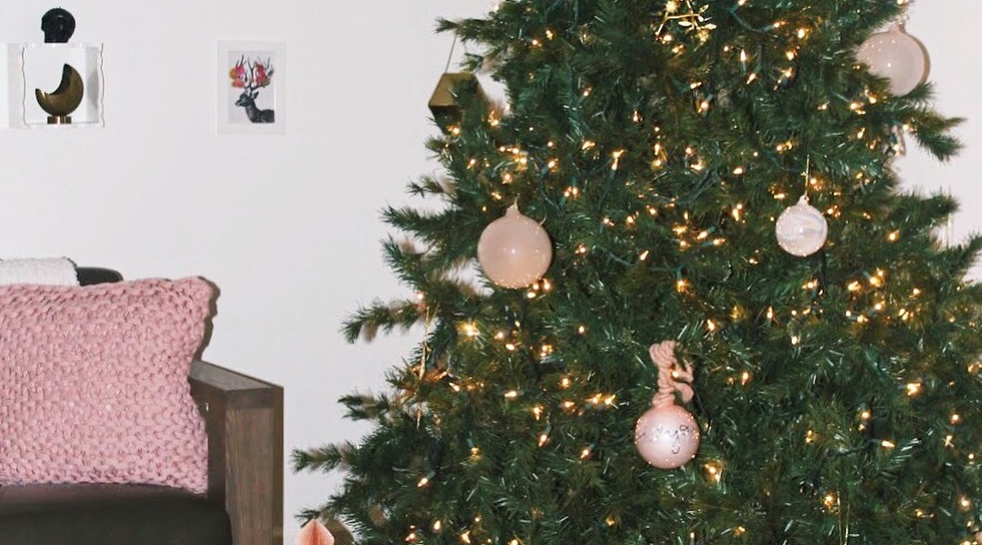 Your Loved Ones Will Be Obsessed with These Gifts Under $50 1