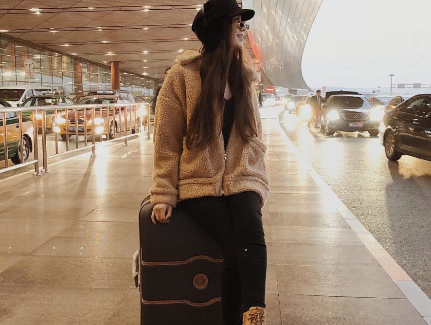 Cold Weather Travel Outfits to Keep You Stylish on the Fly