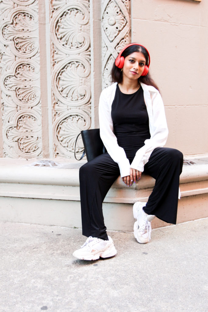 The Wardrobe Staple the Busiest, Most Fashionable Girls on Campus Are Wearing 6