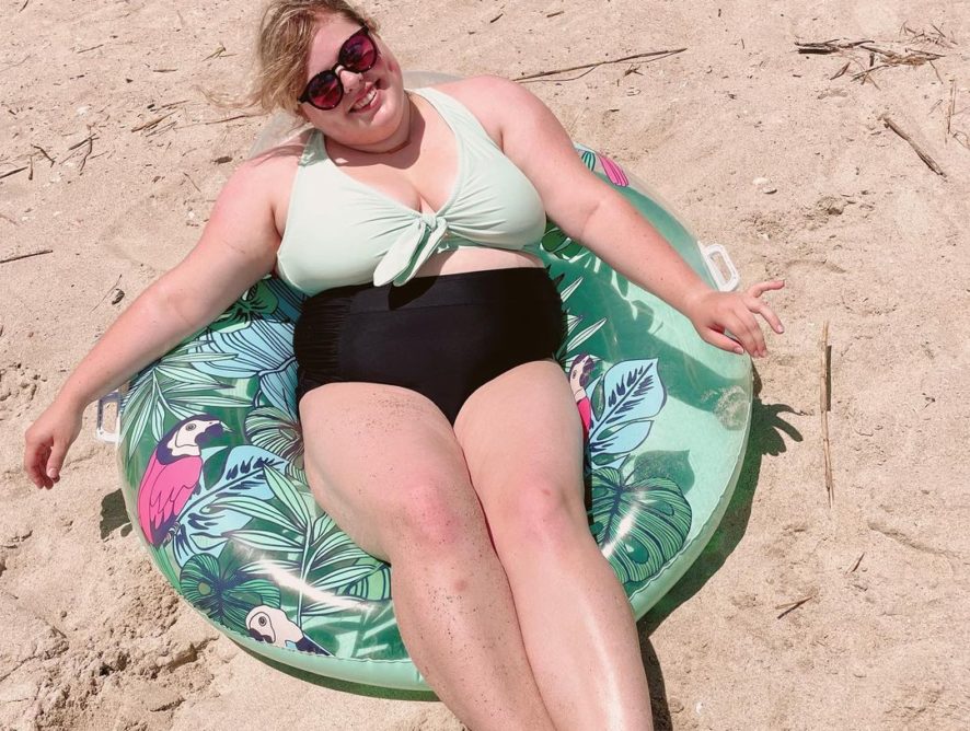 10 Body Positive (and Cute!) Swimwear Brands to Help You Feel Your Best this Summer