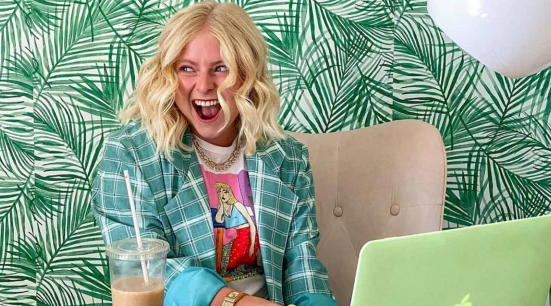 Here's How to Ace Your Internship's Dress Code This Semester 1