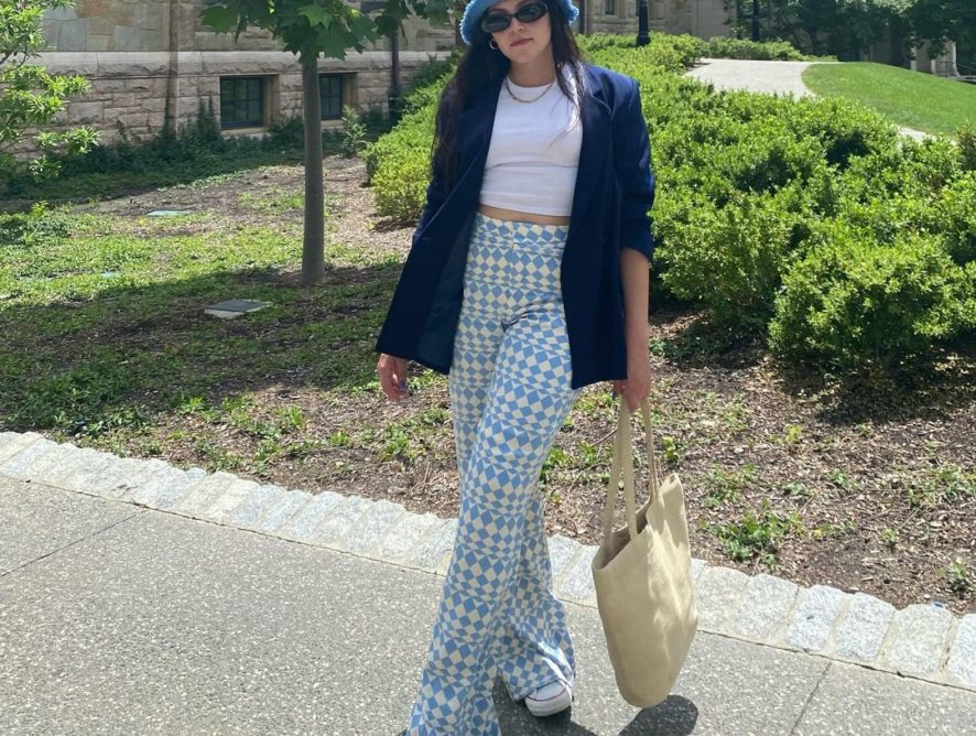 5 Ways to Pick Out an Outfit Faster Everyday