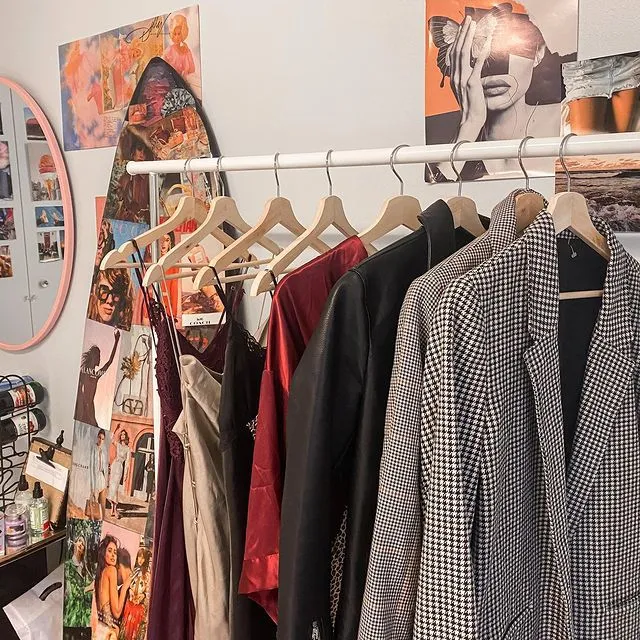 5 Ways to Pick Out an Outfit Faster Everyday 4