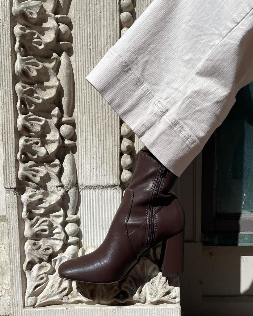 Transitional Wardrobe Staples You'll Rewear from Season to Season 7