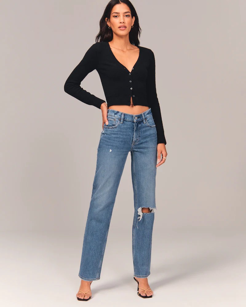 So, Low-Rise Jeans Are Back...We're Not Sure How to Feel 3