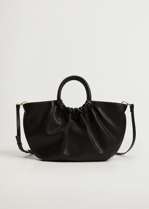 Splurge Vs. Steal: The Best Winter Handbags of 2022 8