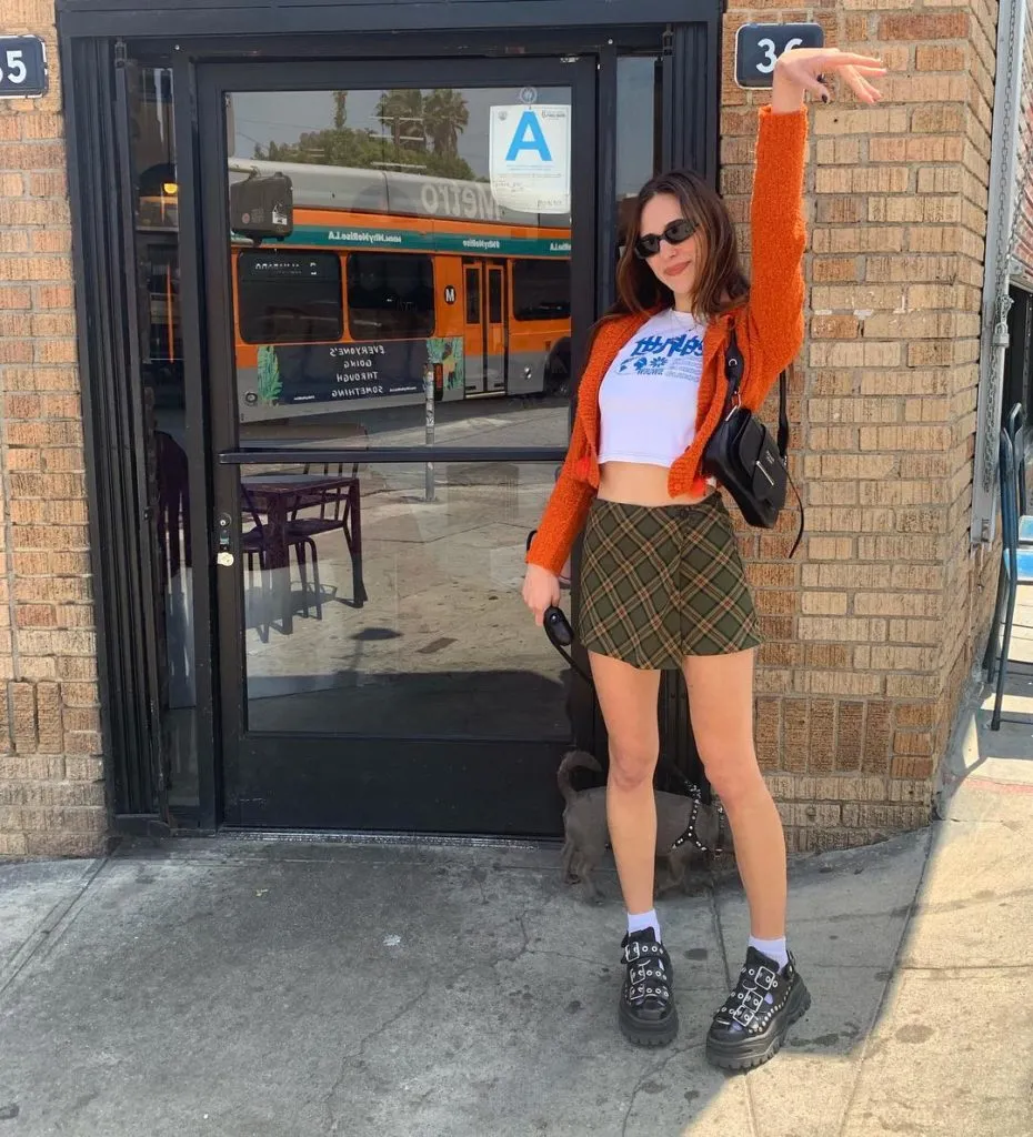 A Timeline of Devon Lee Carlson's Best Looks 4