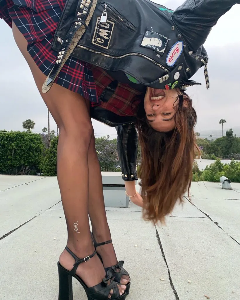 A Timeline of Devon Lee Carlson's Best Looks 5