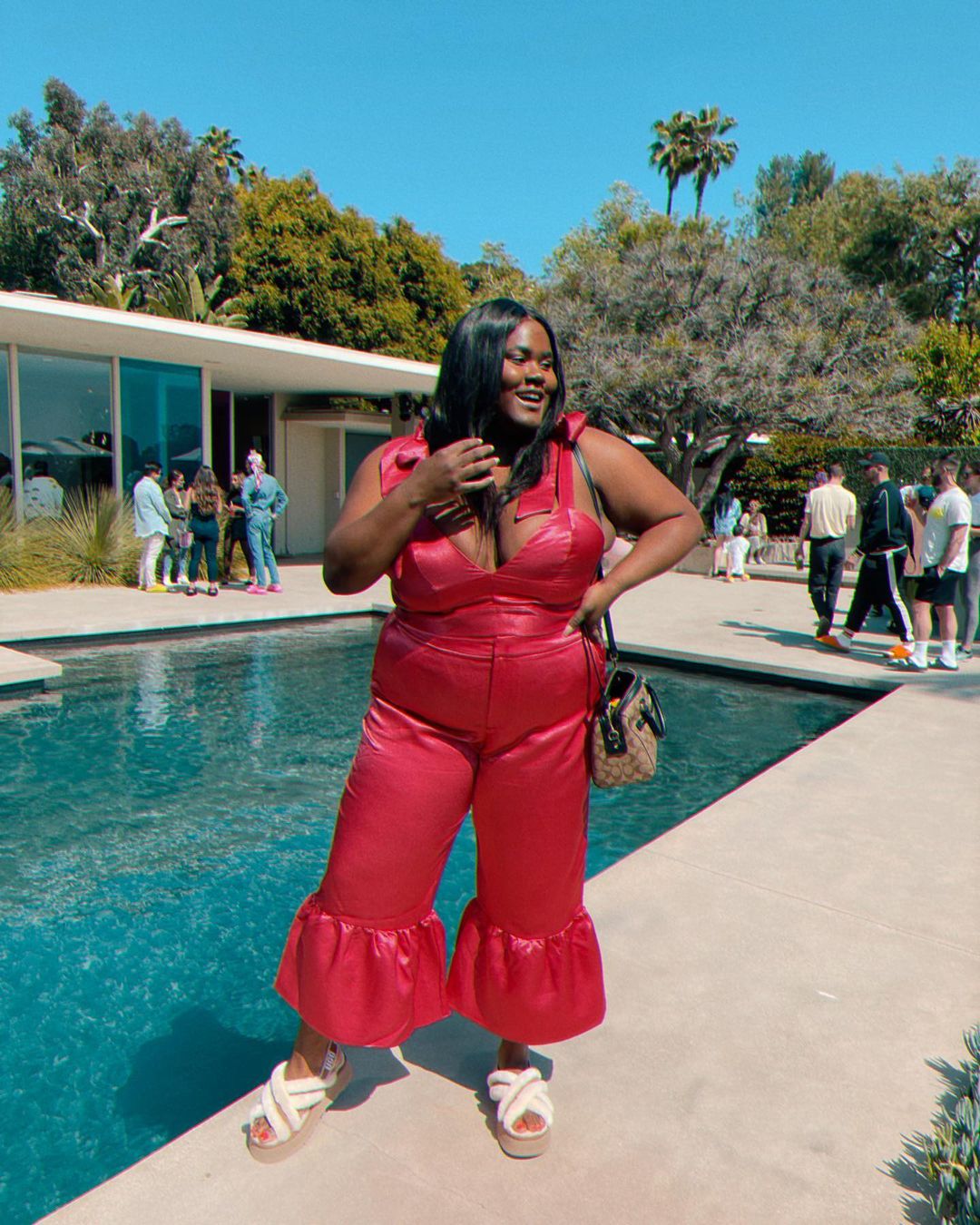 How Dopamine Dressing Gives You A New Look And Mindset 3