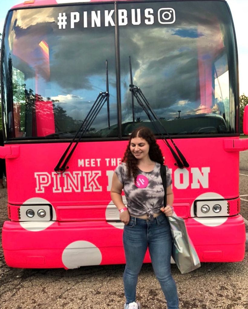 VS-pink-rep - College Fashionista