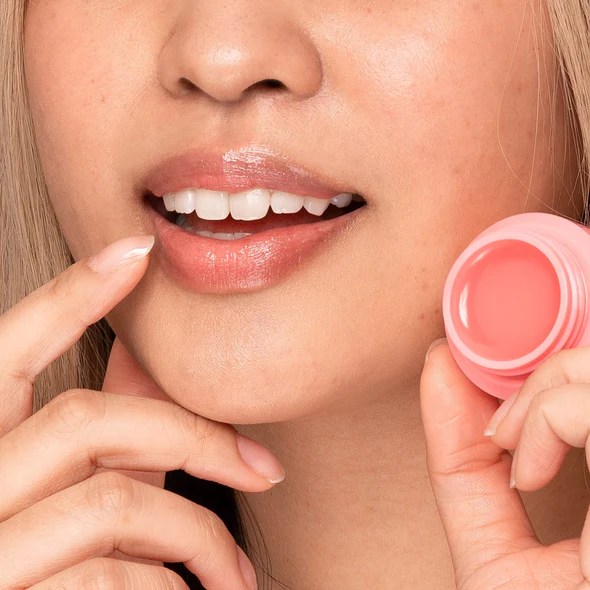 The Best Black Friday & Cyber Monday Beauty Deals This Year 20